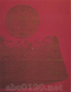 紫紅色地九団八仙祝寿文?緞袍料