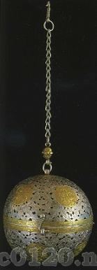 銀鍍金双蜂団華文薫球