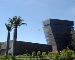 デ・ヤング記念美術館とレジョン・オブ・オーナー・カリフォルニア宮殿(アメリカ)